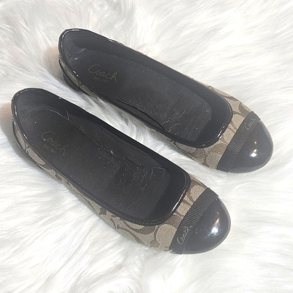 Coach Cecile Signature Ballet Flats - Picture 2 of 6